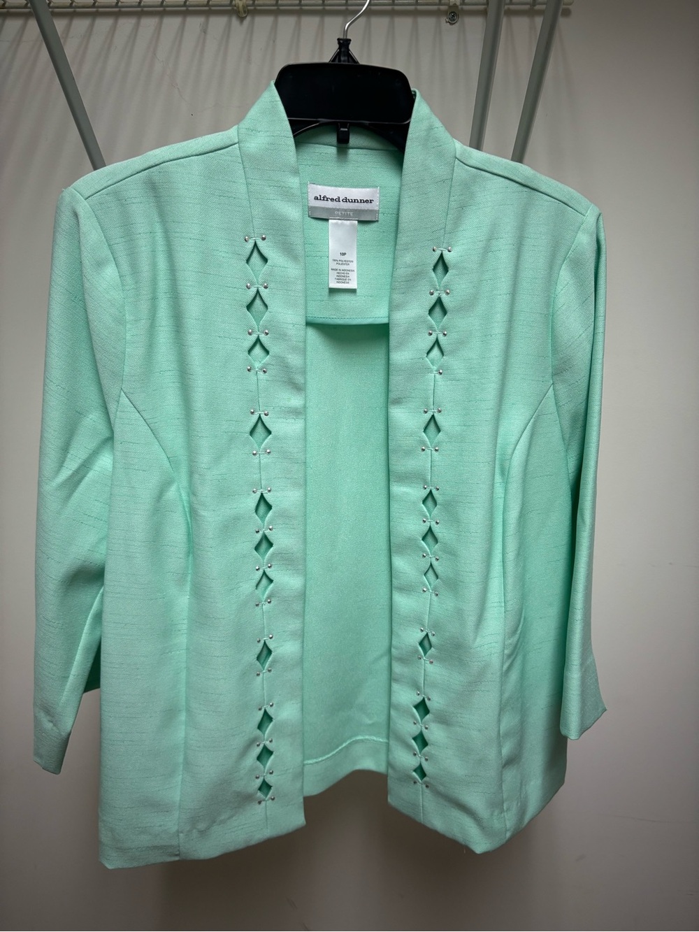 Alfred Dunner Mint Green Open-Front Jacket with Cutout Bead Detail